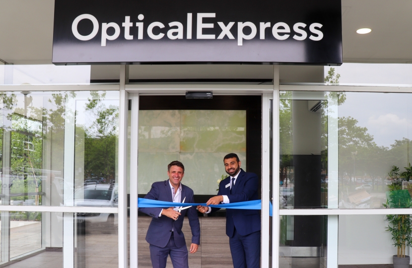 Ben Everitt MP Opening The New Optical Express Store In Milton Keynes